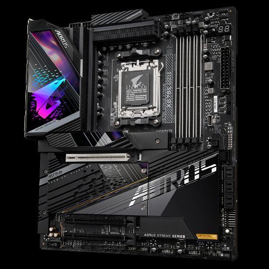 GIGABYTE X670E AORUS XTREME DDR5 8000(OC)MHz AMD AM5 resmi