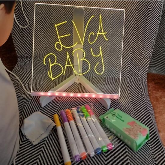 Sunup SN-27126 Dekoratif LED Aydınlatmalı Şeffaf Işıltılı Yazı - Çizim Panosu Tableti - 7 Renk Kalemli Set resmi