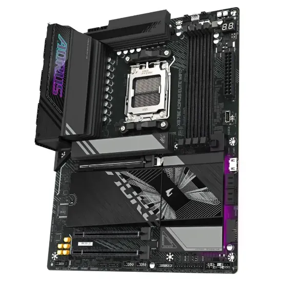 GIGABYTE X870E AORUS PRO DDR5 M.2 ATX AM5 resmi