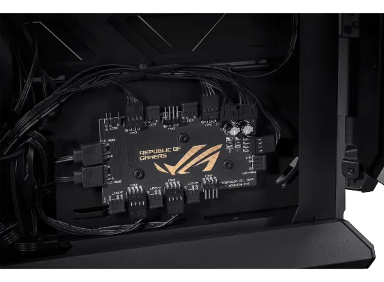 ASUS ROG HYPERION GR701 KASA resmi