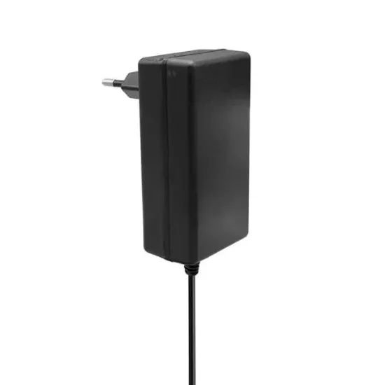 Powermaster PM-12667 12 Volt - 3 Amper 5.5*2.5 Mm Uçlu Plastik Kasa Priz Tipi Adaptör resmi