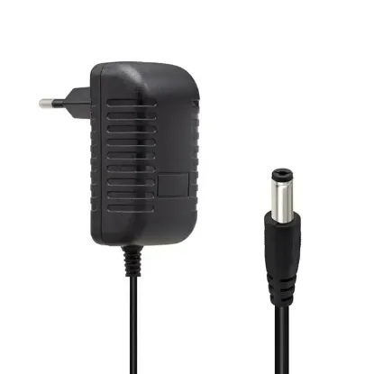 Weko 24 Volt 1 Amper 24 Watt Plastik Kasa Priz Tipi Adaptör (5.5x2.5 Uçlu) resmi