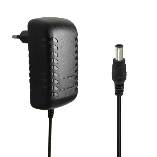 Weko WK-24327 12 Volt - 2.5 Amper 5.5*2.5 Uçlu Yerli Üretim Plastik Kasa Priz Tipi Adaptör resmi