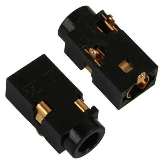 Elektromer EL-34286 Tablet PC DC Dişi Güç Şarj Soketi Konnektörü 3 Pin 3.5*1.35 Mm Şase No:24 resmi