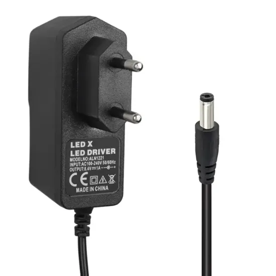 Powermaster PM-5401 8.4 Volt 1 Amper Lityum Pil Şarj Cihazı Adaptörü (5.5x2.5 Uç) resmi