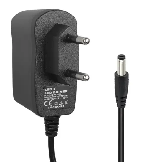 Powermaster PM-5737 5 Volt - 1 Amper 3.5*1.35 Mm Uçlu Plastik Kasa Priz Tipi Adaptör resmi
