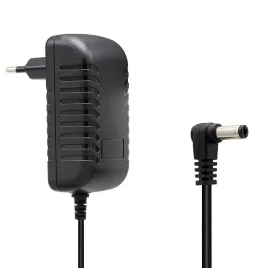 Powermaster PM-8115 12 Volt - 1.5 Amper 5.5*2.5 Mm Uçlu Plastik Kasa Priz Tipi Adaptör resmi