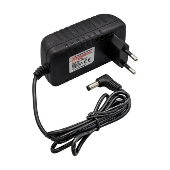 Powermaster PM-16736 5 Volt - 2.5 Amper 5.5*2.5 Mm Uçlu Plastik Kasa Priz Tipi Adaptör resmi