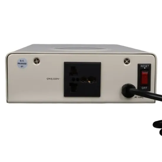 Powermaster SLIM-1000 Otomatik 1000VA Kombi Voltaj Regülatörü (İngiliz Fişli ve Evrensel Çoklu Soketli) resmi
