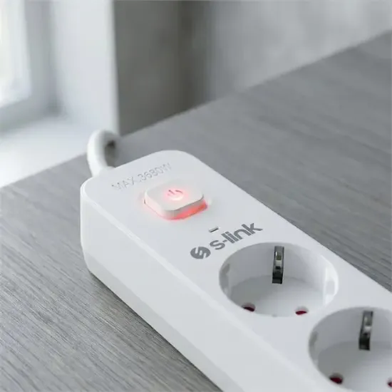 S-Link SPG501S 1.5 Metre Kablolu 750 Joule 1.5 Mm Anahtarlı 5'li Akım Korumalı Priz resmi